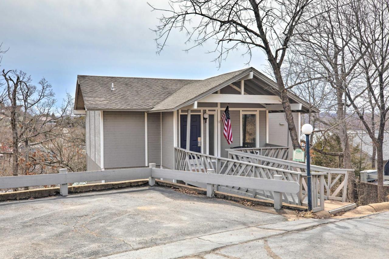 Resort Home With Hot Tub On Lake Of The Ozarks! Osage Beach Exterior foto