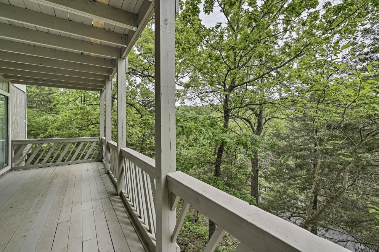 Resort Home With Hot Tub On Lake Of The Ozarks! Osage Beach Exterior foto
